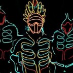 Комбинации искусства и технологий из японии продолжают изумлять. Танцы в LED-костюмах