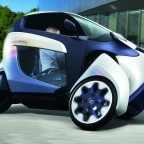 Трицикл Toyota i-road и его эволюция